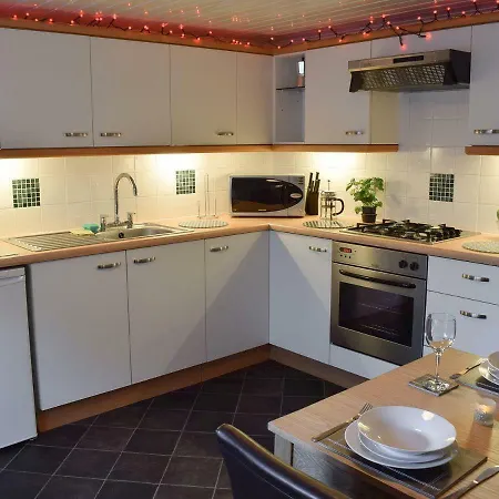 Elgin Holiday home *